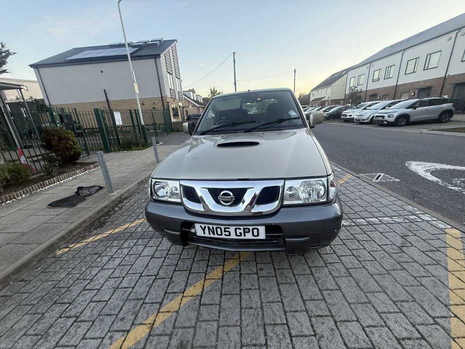 Nissan Terrano II