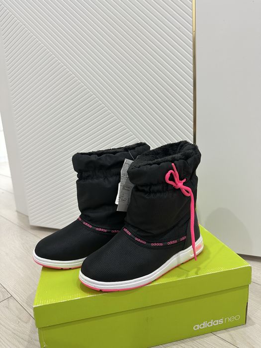 Детские сапожки Adidas neo