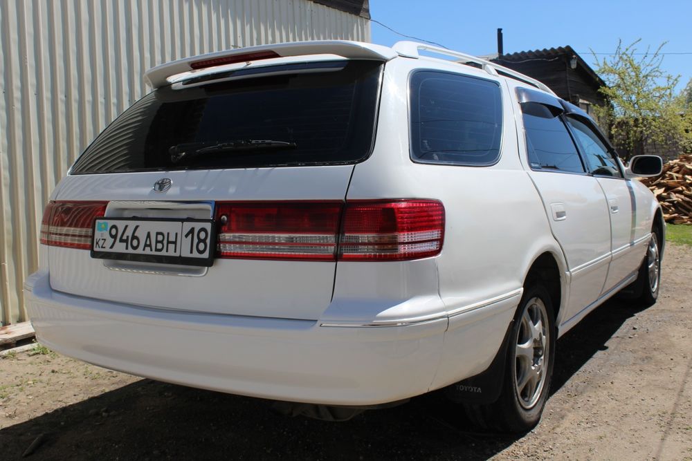 Toyota  Markll qualis