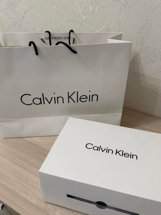 ОРИГИНАЛ Calvin Klein ТОРГ уместен