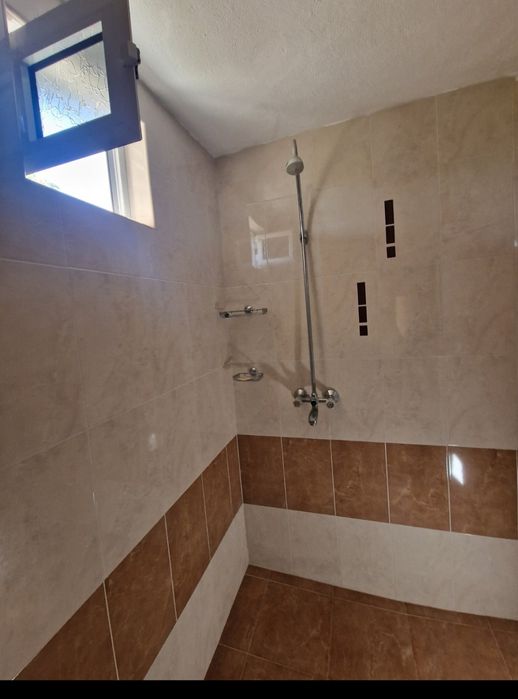 Къща с двор Айтос , село Пирне