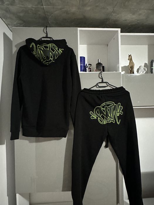 Syna World Tracksuit