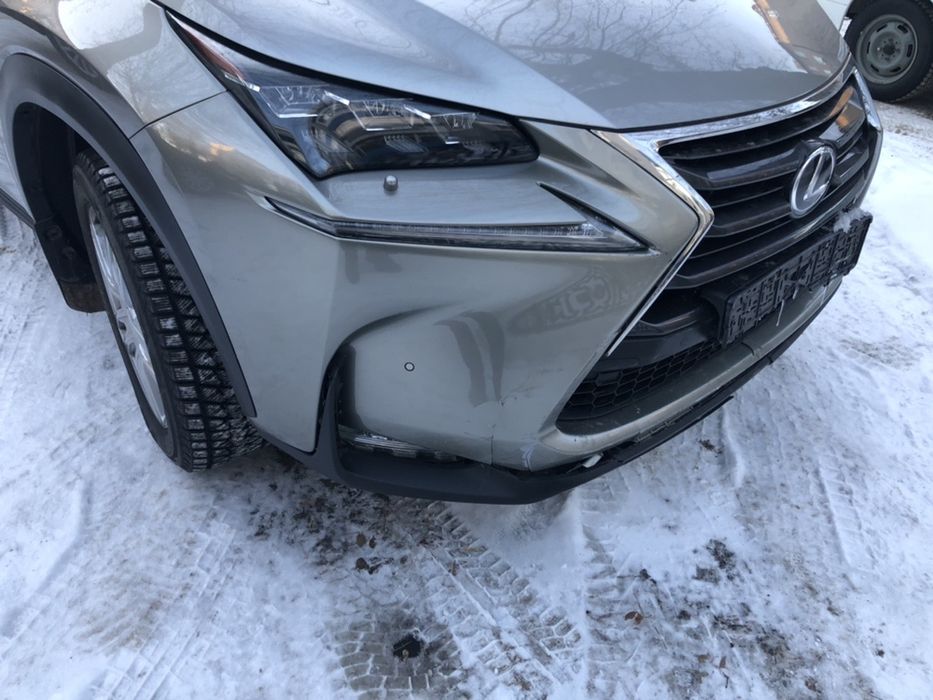 Бампер от Lexus NX 200t