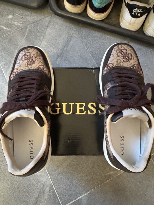 Мъжки спортни обувки Guess