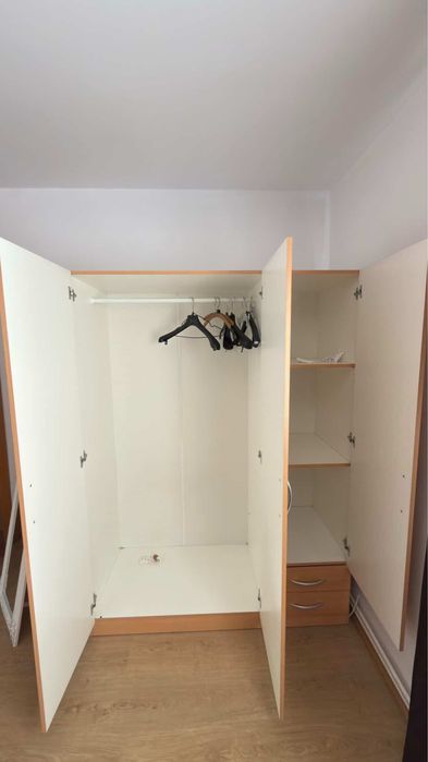 Vand dulap in stare foarte buna