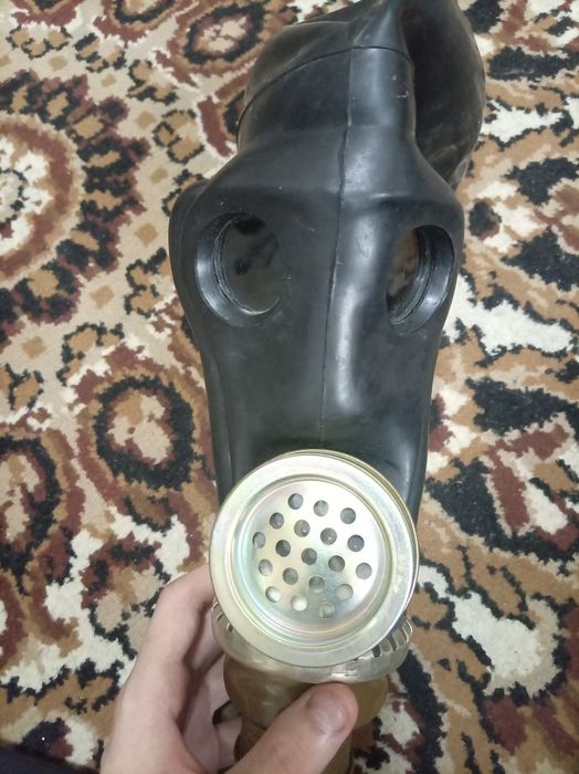 продам военный противогаз шмс срочно