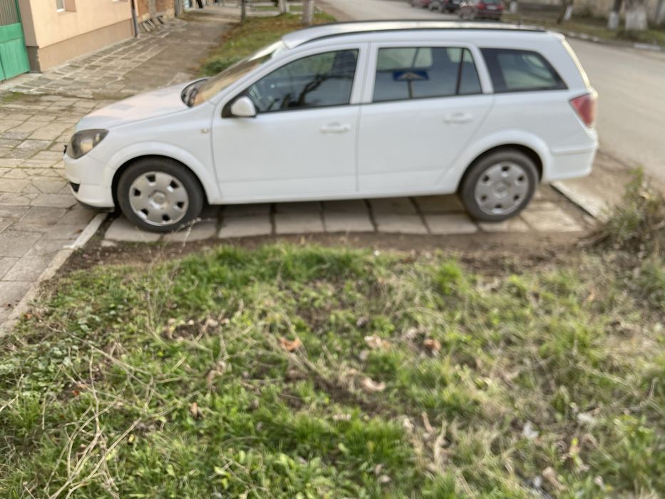 Опел Астра  модел 2005 г