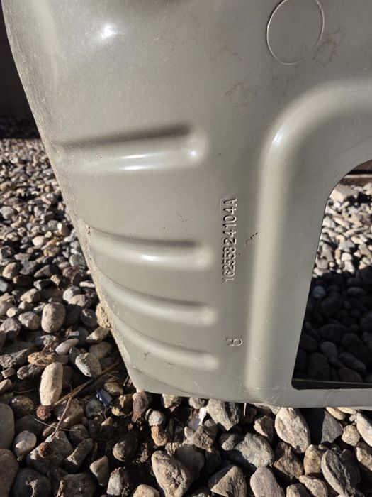 Tesla Model 3 заден десен панел калник