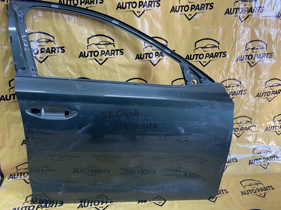 Дверь передняя правая Шкода Октавия А8 20 г