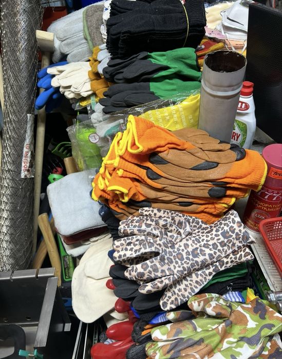 Перчатки рабочие.Руковицы.Резиновые перчатки