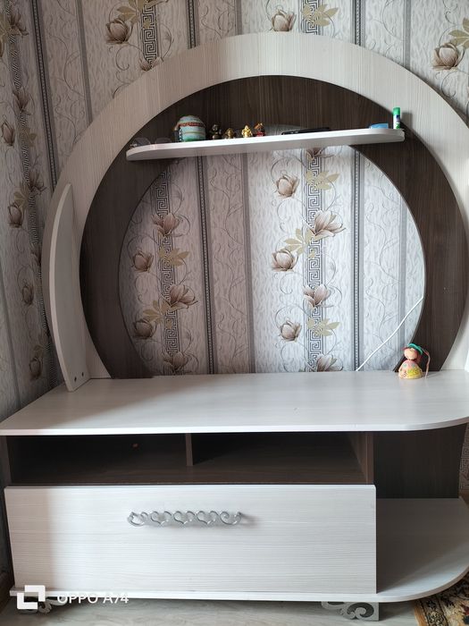 Тумба под телевизор