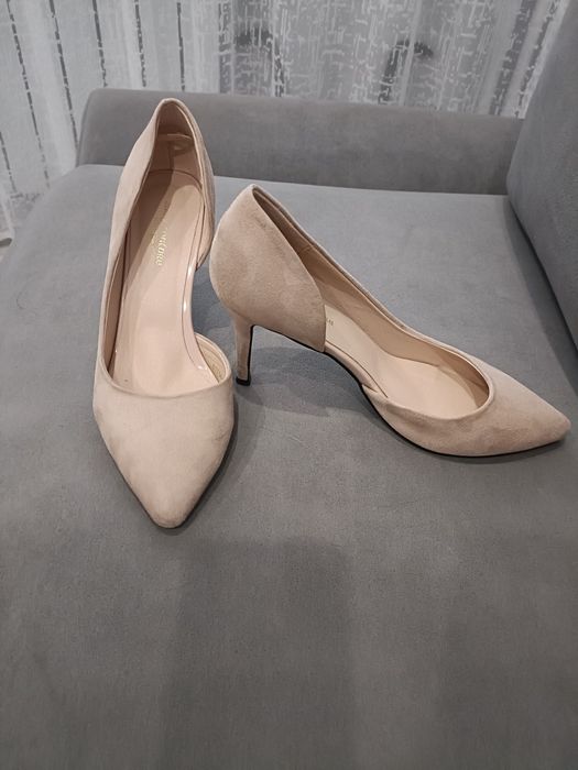 Туфли  под замшу 10000 тг