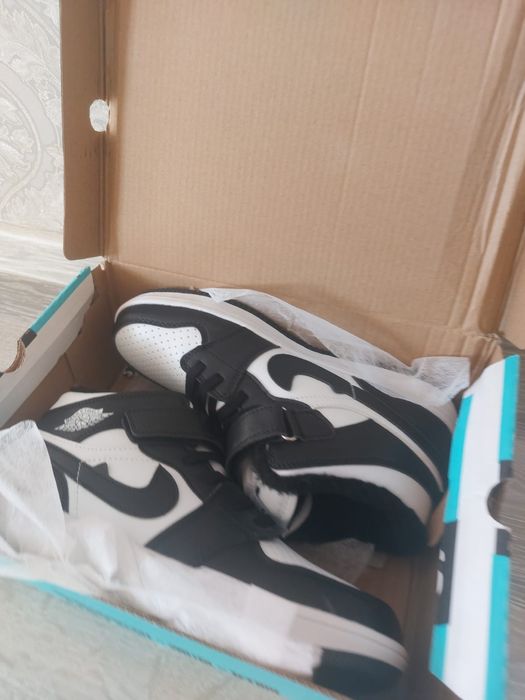 Кроссовки Nike Air Jordan