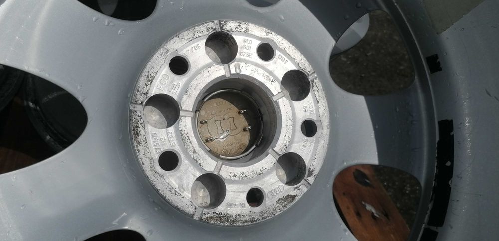 18 цола 5 х 130 мм АУДИ Кю7 / Порше Кайен / Фолксваген Туарег