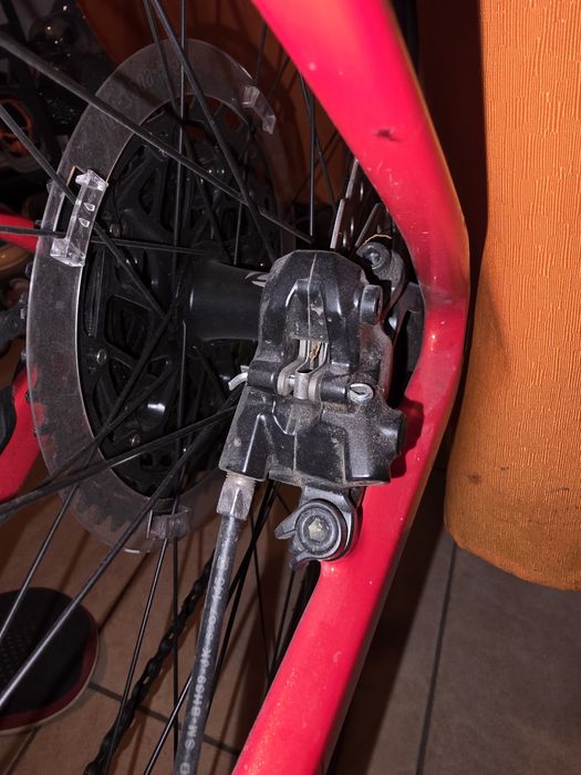 Bicicletă XC: Scott Scale 920 – Cadru Carbon HMF (L) – 29" – Transmisie SRAM NX 12v – Tubeless – Stare excelenta