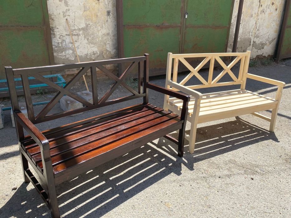 Кресло качалка/скамьи из дерева