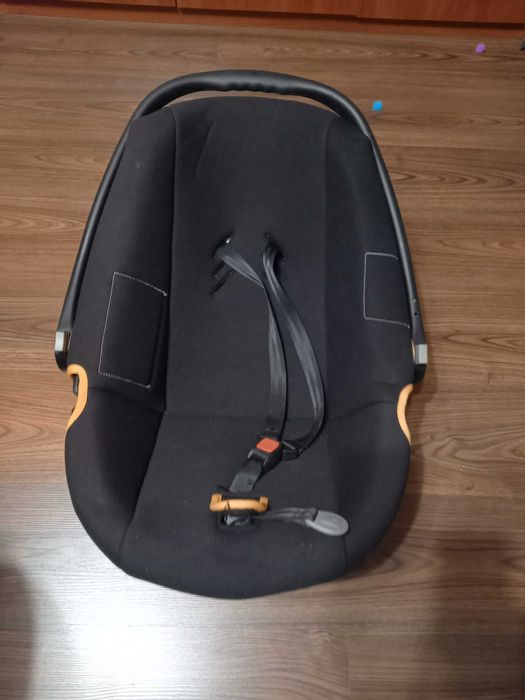 Бебешка кошница за кола