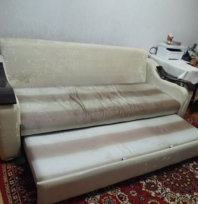 Продам Диван раскладной