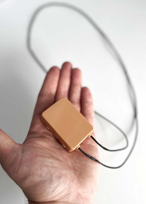 Cutiuta GSM cu NanoCasca - NU se aude in exterior! casti de copiat