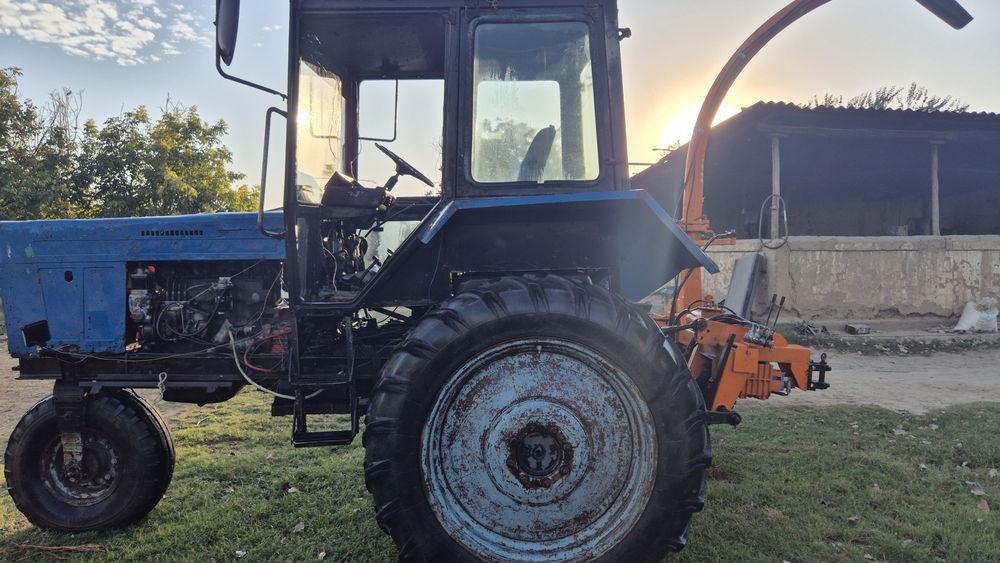 МТЗ 80 ва Макка уриш ускунаси