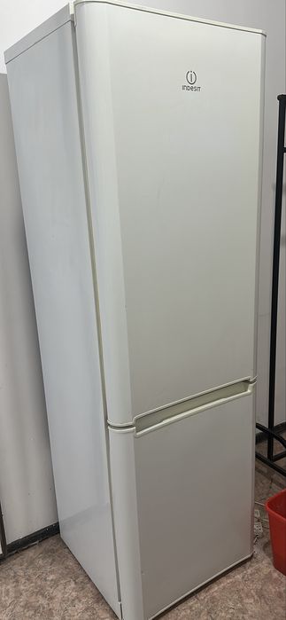 Холодильник.