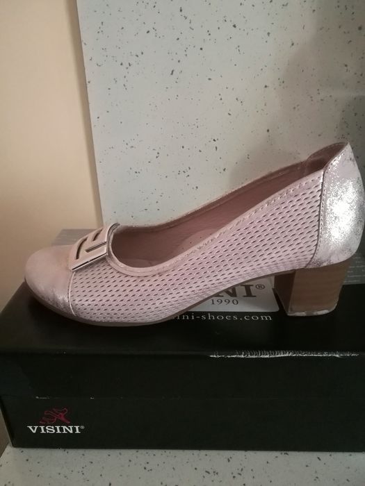 Дамски обувки