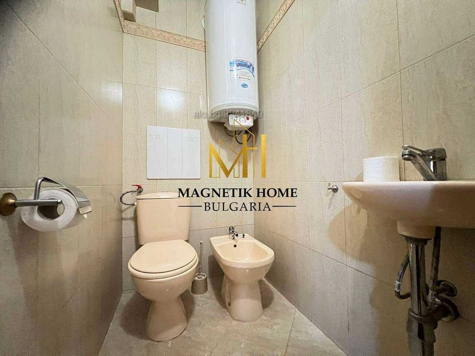 Дава се под наем Тристаен апартамент в Бургас, Възраждане - 122 кв.м за 459 € - Снимка #4