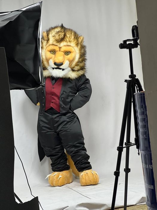 Ростовой кукла ЛЕВ