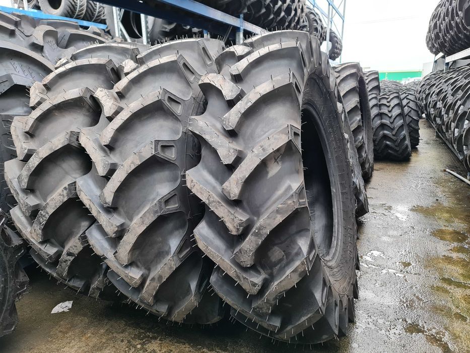 Cauciucuri noi combina sau tractor 18.4-30 PANTHER 16PR anvelope R30