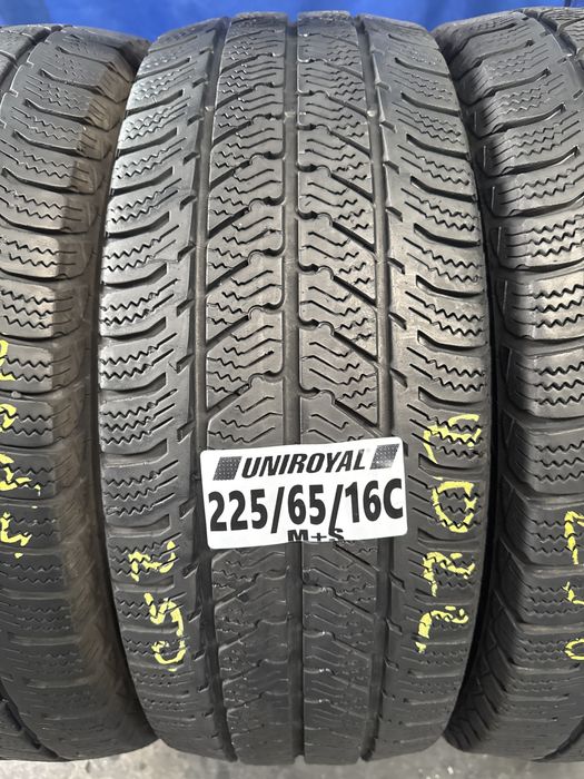 225/65/16C Uniroyal - Semperit M+S