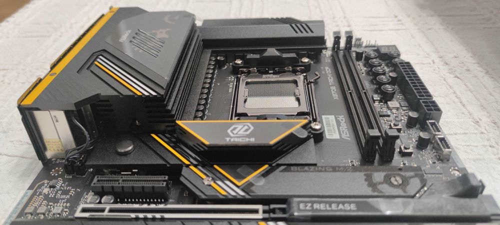 Дънна платка Asrock X870E Taichi OCF