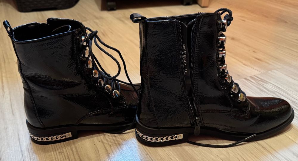 Дамски Боти DeeZee