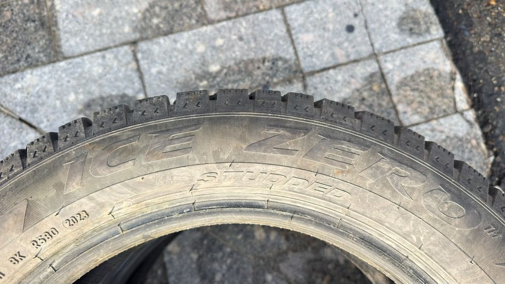 Pirelli ice zero 205/55 R16