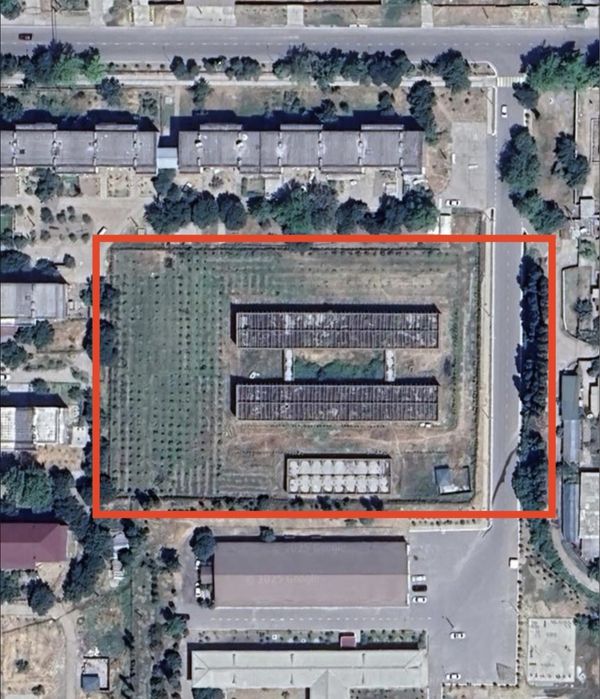 Продается земля со зданиями в Нурабаде (Ахангаран)