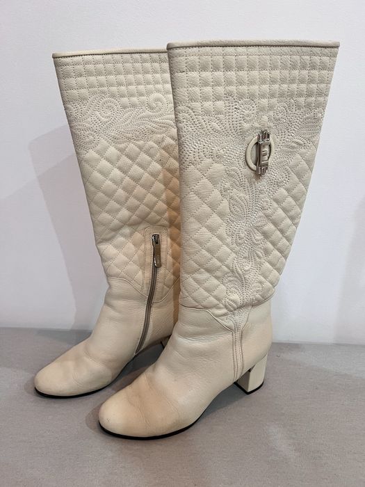 Продам женскую обувь