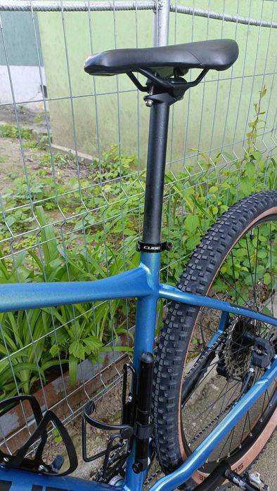 Bicicleta CUBE ATTENTION 29 "