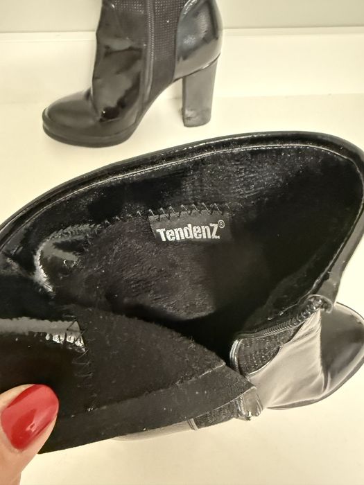 Дамски боти