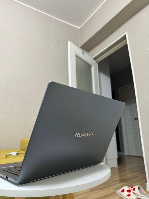 Huawei Matebook 14