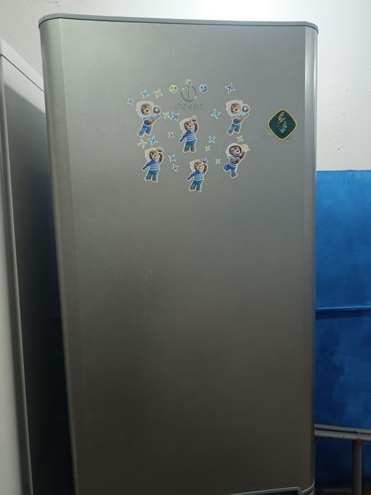 Продам холодильники