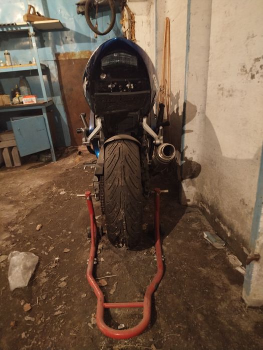 Продам Honda CBR600F4i