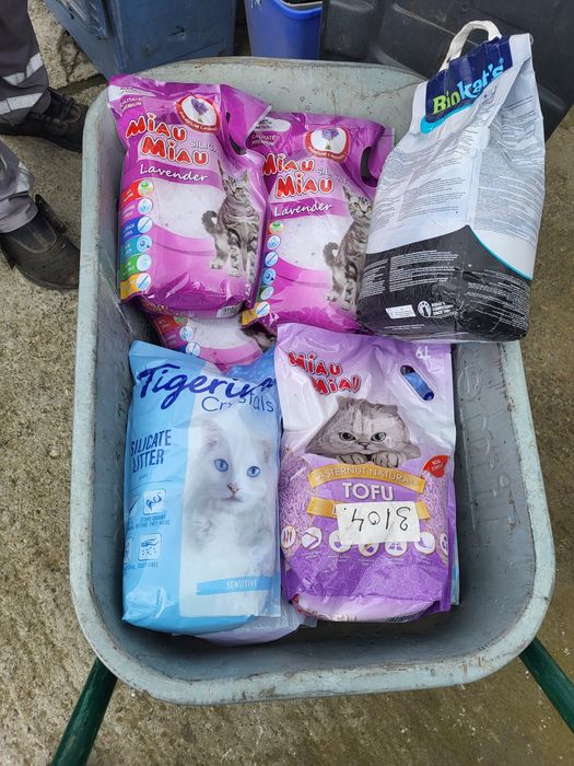 Nisip silicat pentru pisici