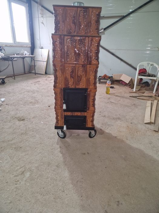 Vand sobite montate pe roti