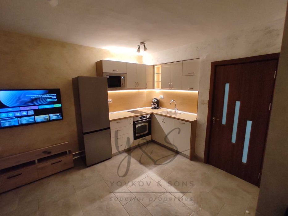 Дава се под наем Двустаен апартамент в Пловдив, Кючук Париж - 78 кв.м за 484.5 € - Снимка #9