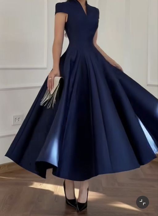 Платье нарядное