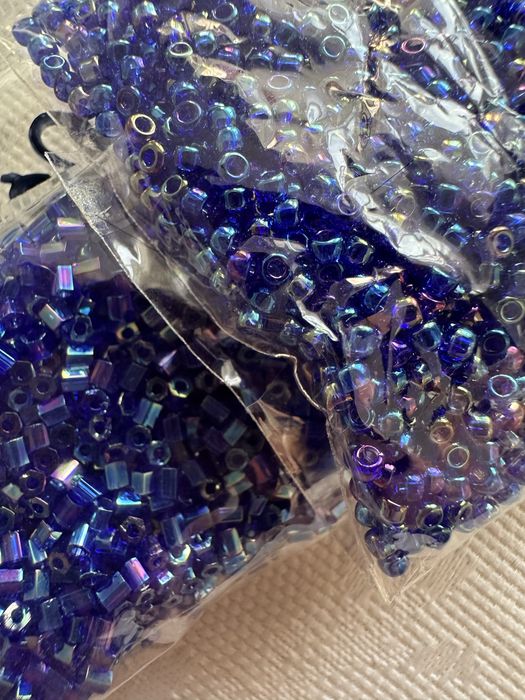 Бисер, стеклярус. Япония, только оригинал.