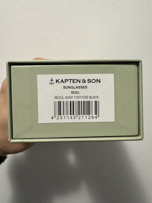 Kapten & Son/ Seoul Sand Tortoise Black дамски слънчеви очила
