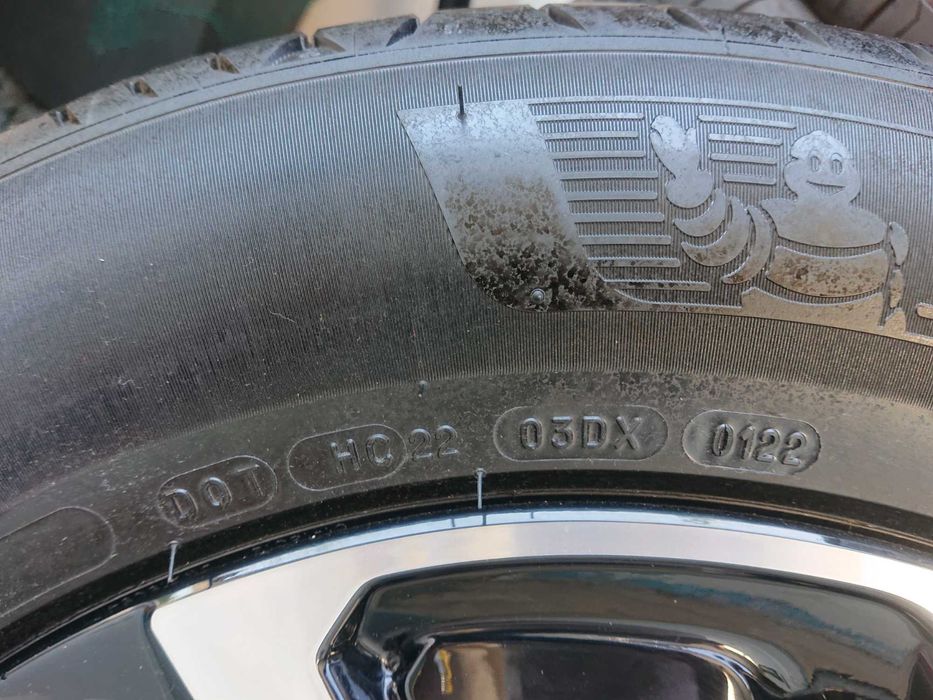 Anvelope vara noi Michelin Primacy 4 215 65 R17 17 Kumho Ecsta HS52