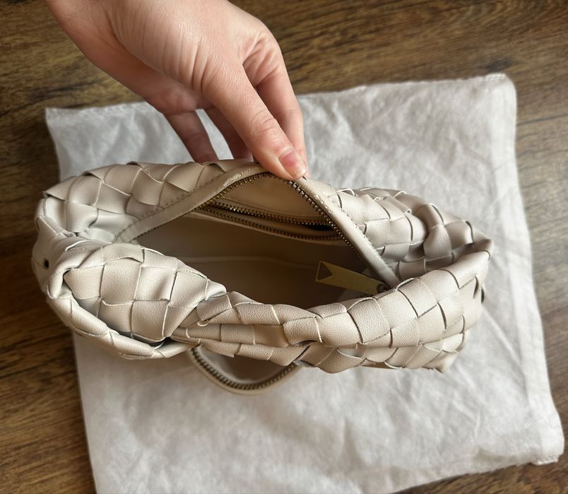 Дамска чанта естествена кожа