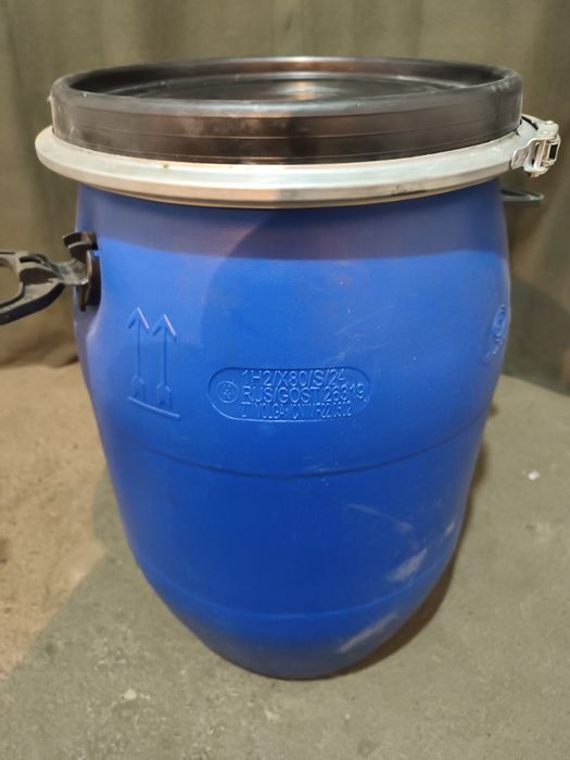 Бочки пластиковые 65л