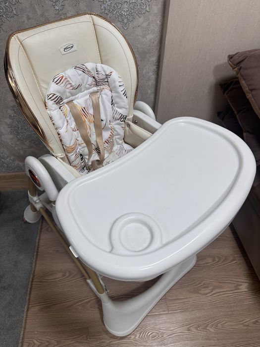 Детский стульчик для кормления TEKNUM